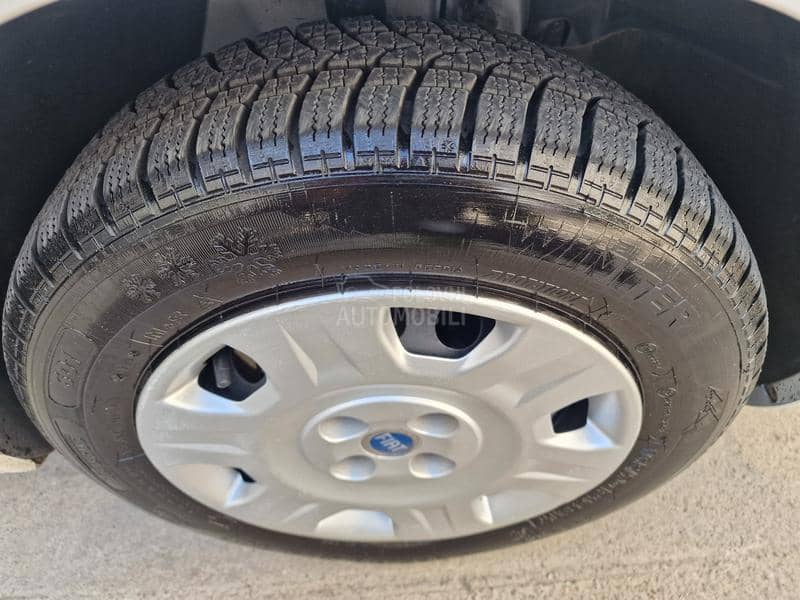 Fiat Punto VREDI POGLEDATI