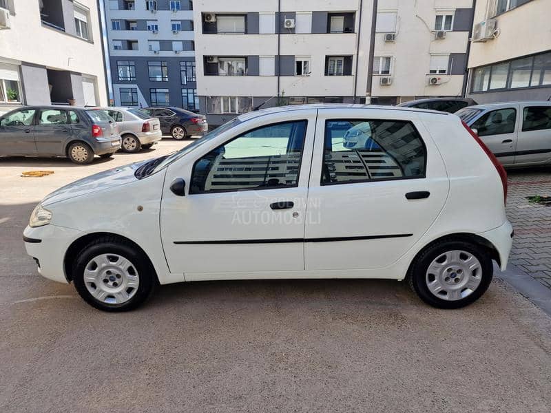 Fiat Punto VREDI POGLEDATI