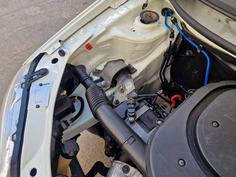 Fiat Punto VREDI POGLEDATI