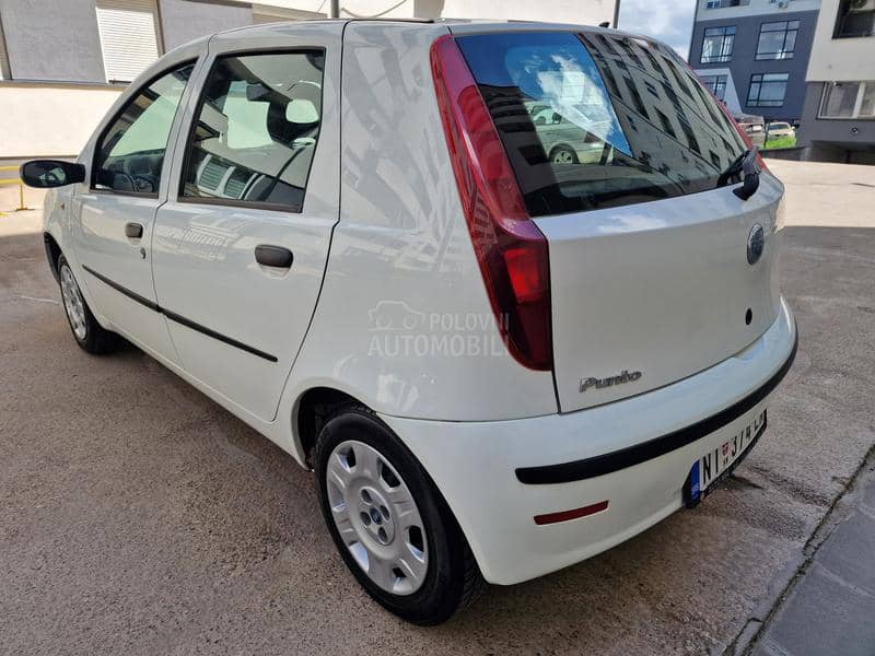 Fiat Punto VREDI POGLEDATI