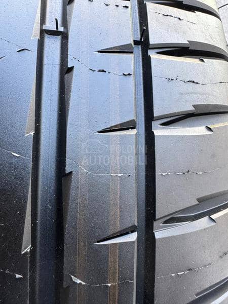 Michelin 235/45 R19 Letnja