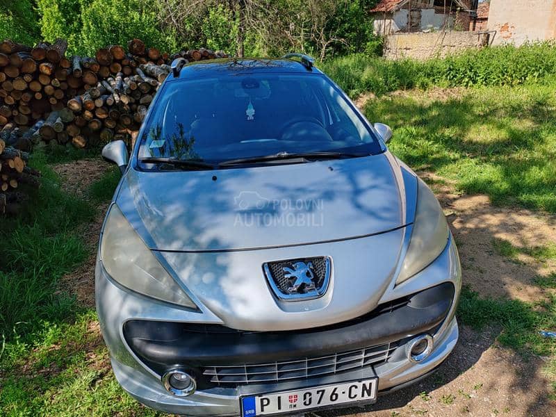 Peugeot 207 1.6