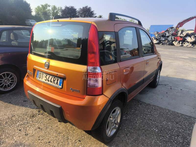 Fiat Panda 2010. god. -  kompletan auto u delovima