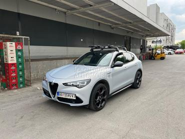 Alfa Romeo Stelvio Competizione