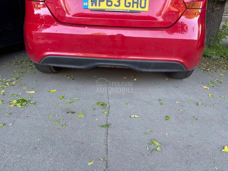 Delovi za Mercedes Benz A 180 W176 2013. god.