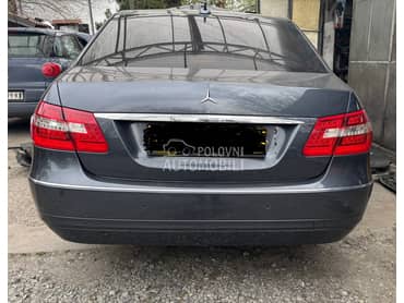Delovi za Mercedes Benz E 220 w212 2011. god.