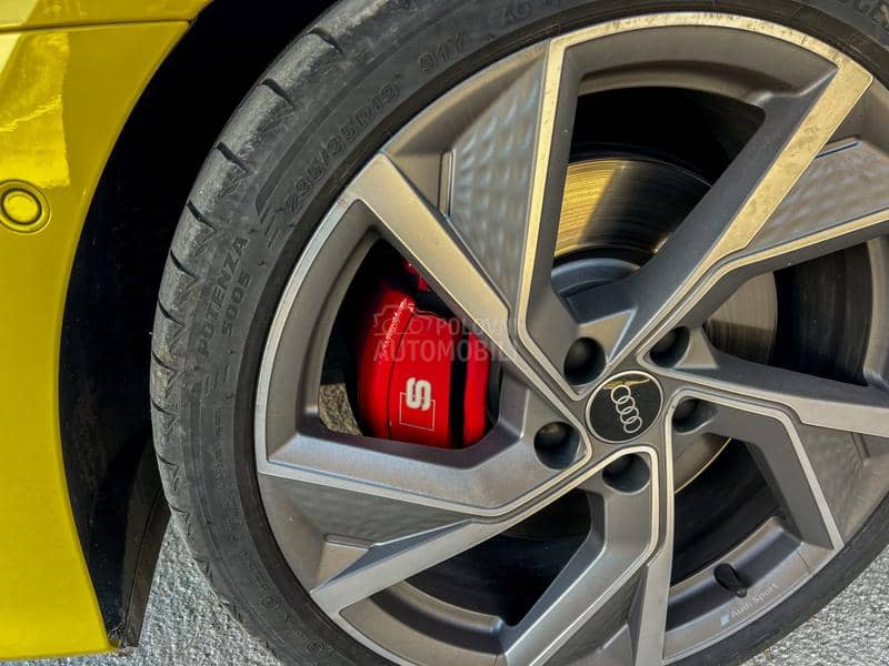 Audi S3 quattro
