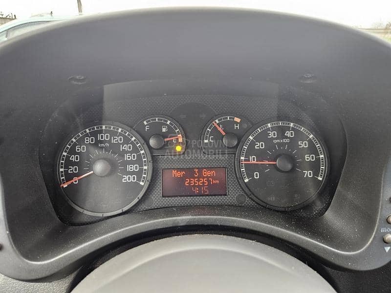 Fiat Panda CLIMBING