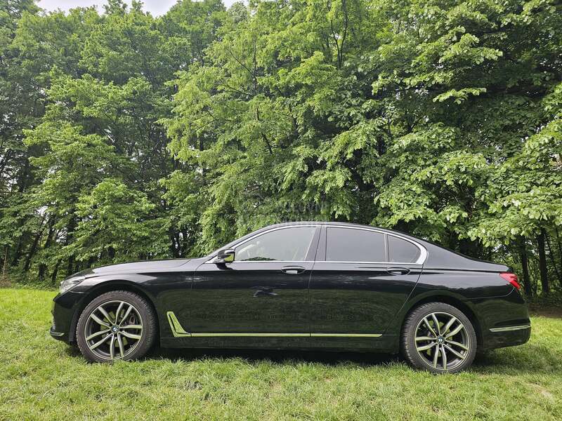 BMW 740 