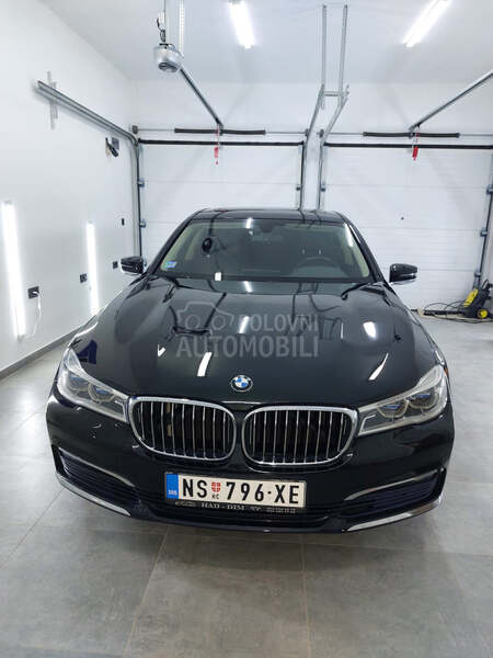 BMW 740 
