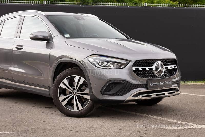 Mercedes Benz GLA 200 