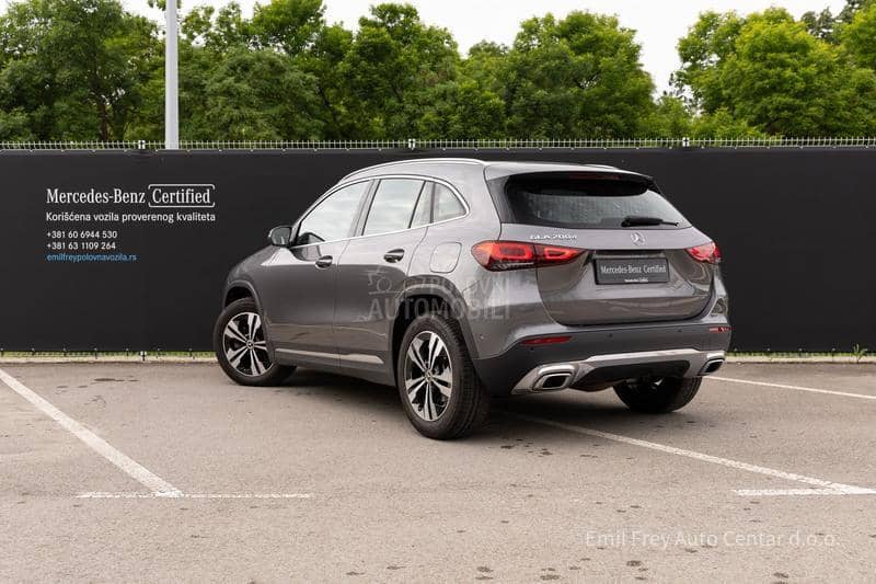 Mercedes Benz GLA 200 