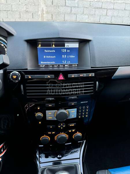 Opel Astra H OPC