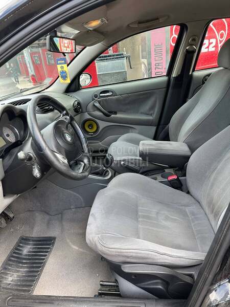 Alfa Romeo 147 CENA MA.X SPUST
