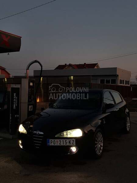Alfa Romeo 147 CENA MA.X SPUST
