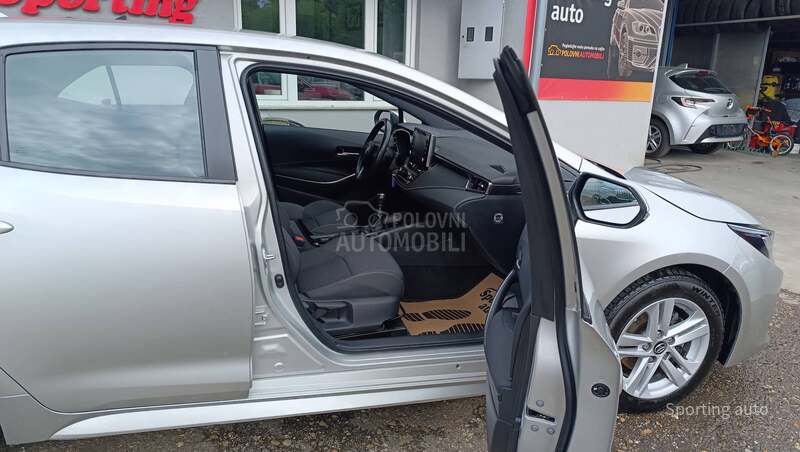 Toyota Corolla 1.2 TURBO LUNA