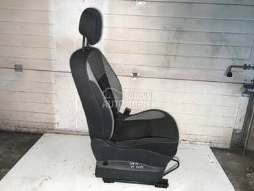 Sedište za Renault Scenic od 2000. do 2014. god.