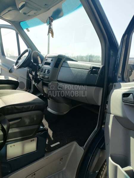 Mercedes Benz Sprinter 