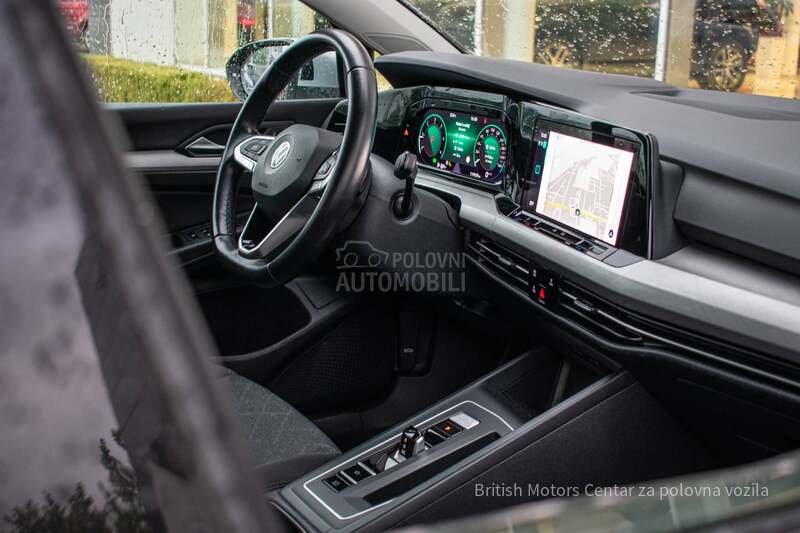 Volkswagen Golf 8 