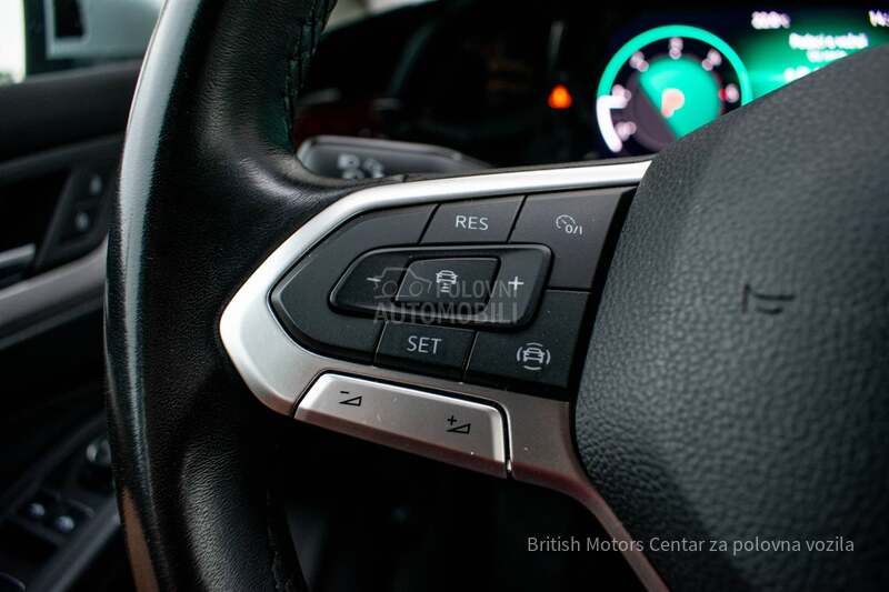 Volkswagen Golf 8 