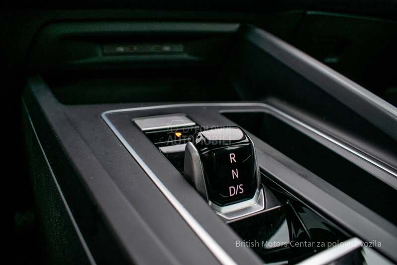 Volkswagen Golf 8 