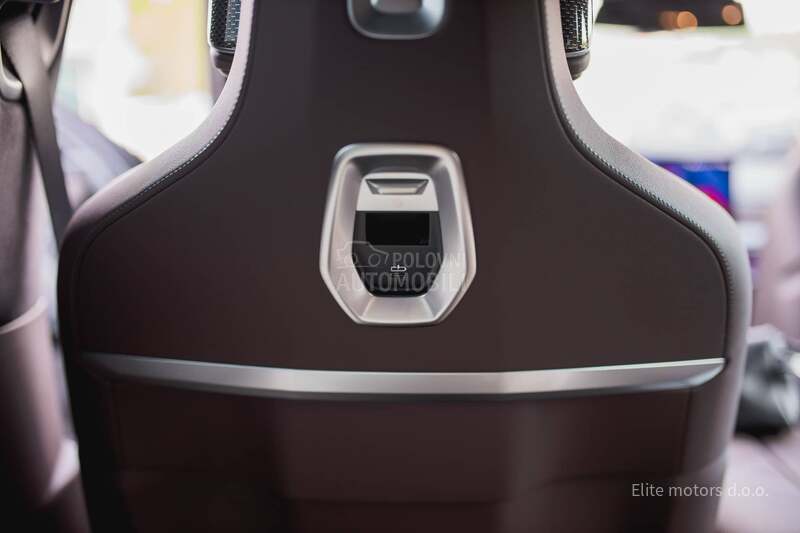 BMW M760e xDrive