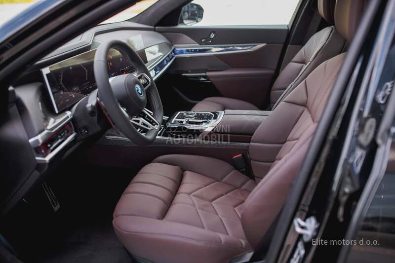 BMW M760e xDrive