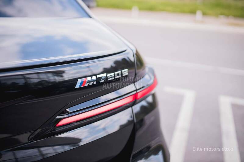 BMW M760e xDrive