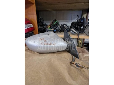 Retrovizor desni za Peugeot 607 od 2000. do 2008. god.