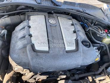 Poklopac motora za Volkswagen Touareg