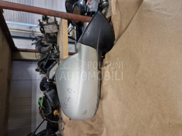 Retrovizor desni za Peugeot 407 od 2004. do 2008. god.