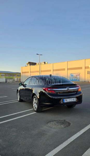 Opel Insignia 1.6 CDTI BUSINESS