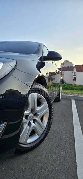 Opel Insignia 1.6 CDTI BUSINESS