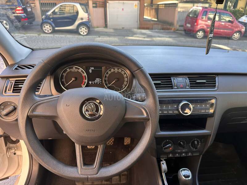 Škoda Rapid 