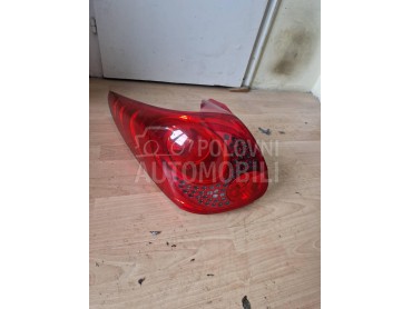 Lampa leva 207 sw za Peugeot 207