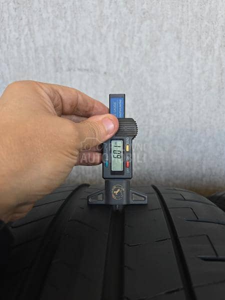 Pirelli 285/40 R19 Letnja