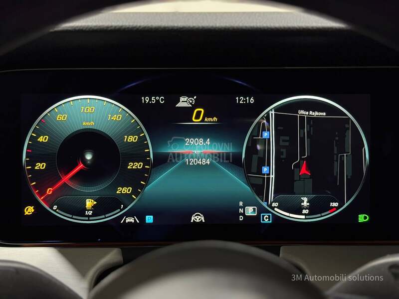 Mercedes Benz E 220 D/AVANTGARDE/KAMERA