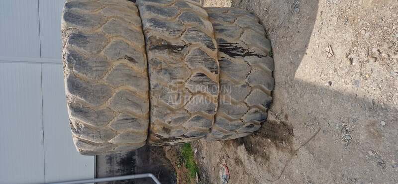 Bridgestone 23.5/ R25