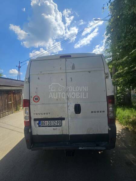 Peugeot Boxer 