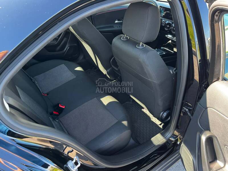 Mercedes Benz A 180 Bluetec Srb