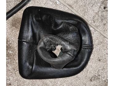 Koža oko Ručice Menjača za Peugeot 307