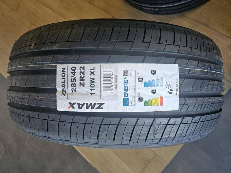 Zmax 285/40 R22 Letnja