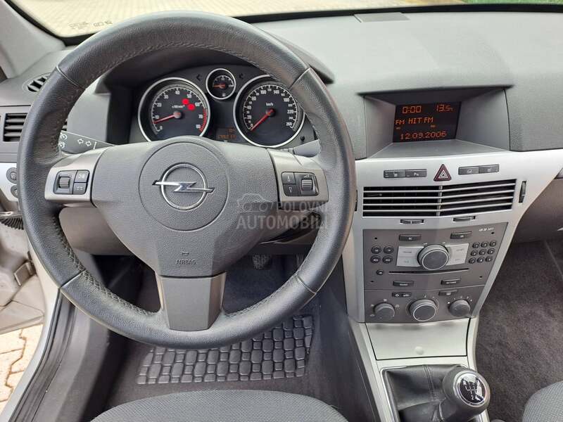 Opel Astra H 1.6 NOV NOV ch