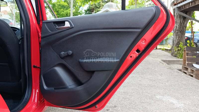 Hyundai i20 1.2i 16V