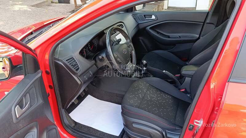 Hyundai i20 1.2i 16V