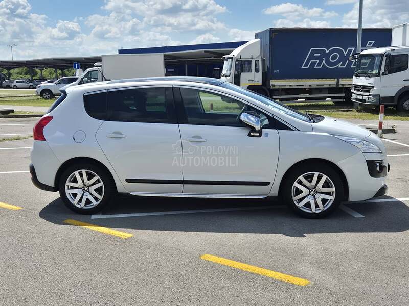 Peugeot 3008 2.0 ALLUREE