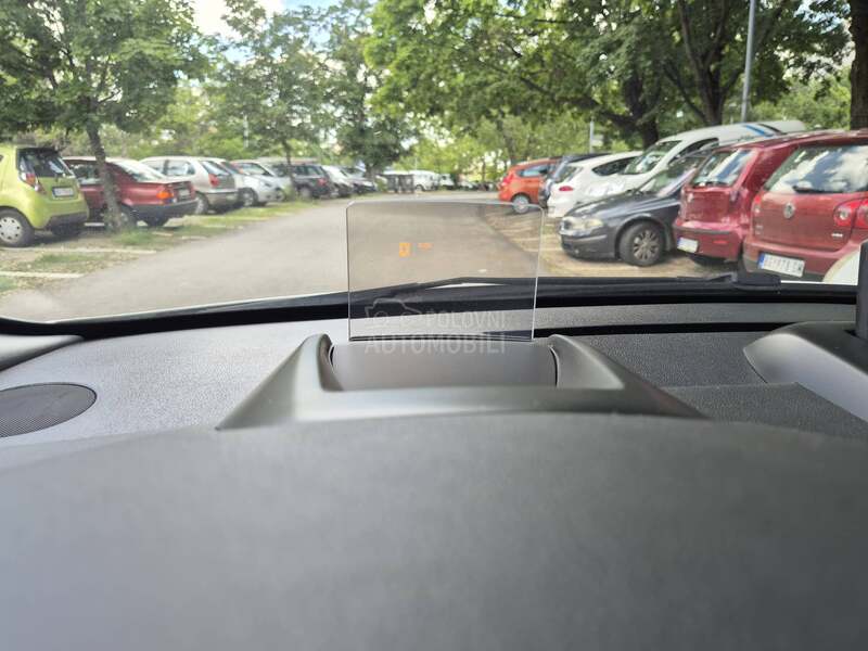 Peugeot 3008 2.0 ALLUREE