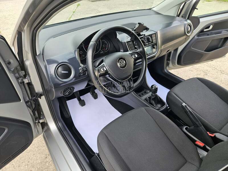Volkswagen up! C.N.G HIGHLINE