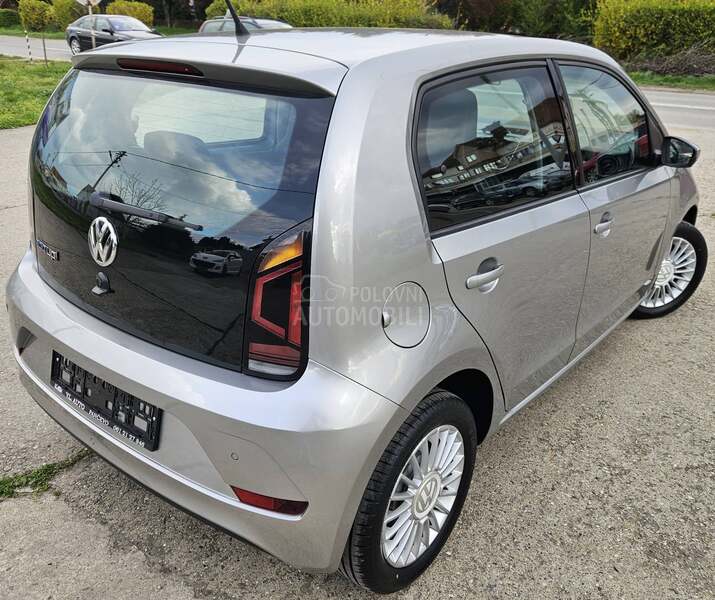 Volkswagen up! C.N.G HIGHLINE