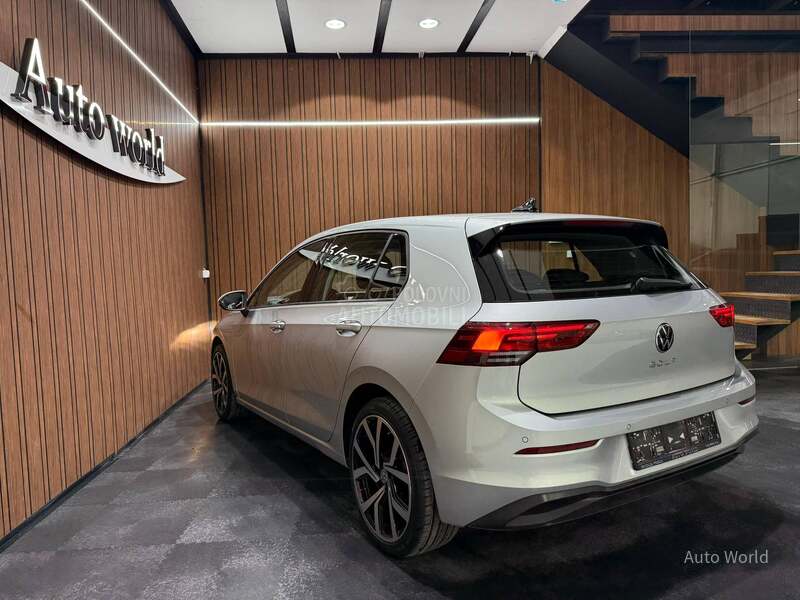 Volkswagen Golf 8 2.0TDI DSG VIRTUAL